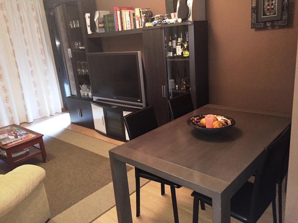 Apartamentos Mequedo Alcañiz Rum bild