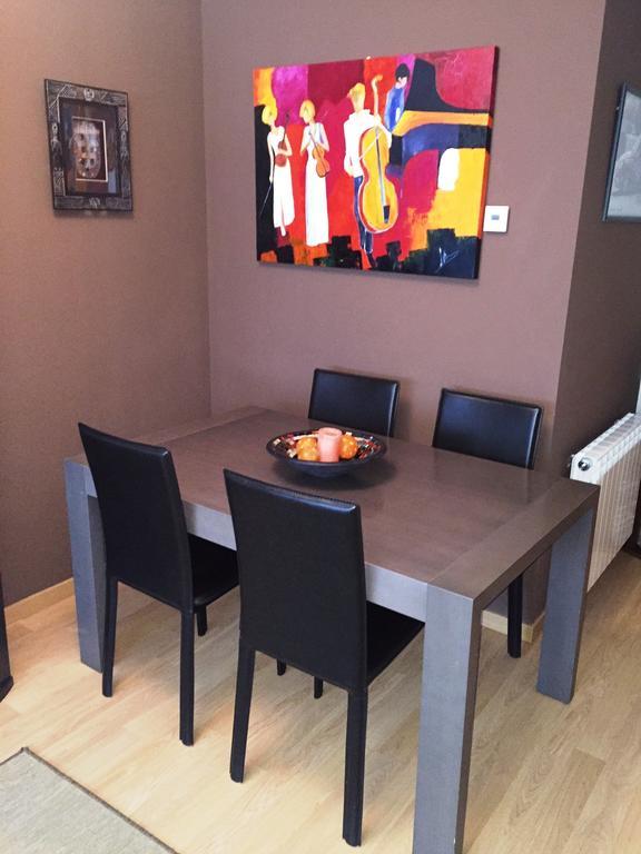 Apartamentos Mequedo Alcañiz Rum bild