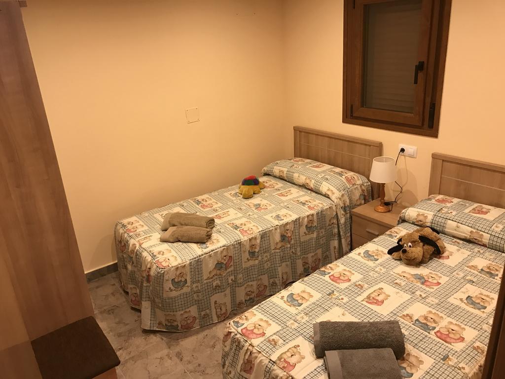 Apartamentos Mequedo Alcañiz Exteriör bild
